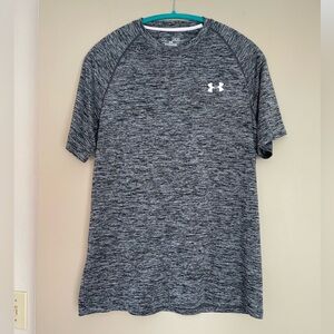 Under Armour Men's Black and Gray Short Sleeve Tee. M